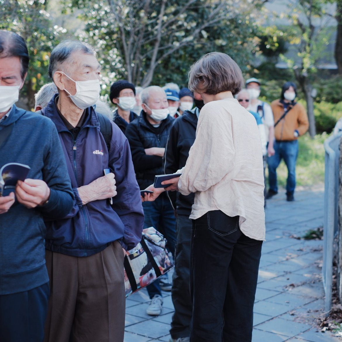 utdeling-av-kristen-litteratur.